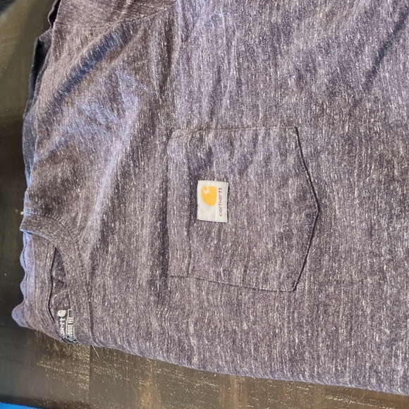 Carhartt t shirt - Picture 2 of 2